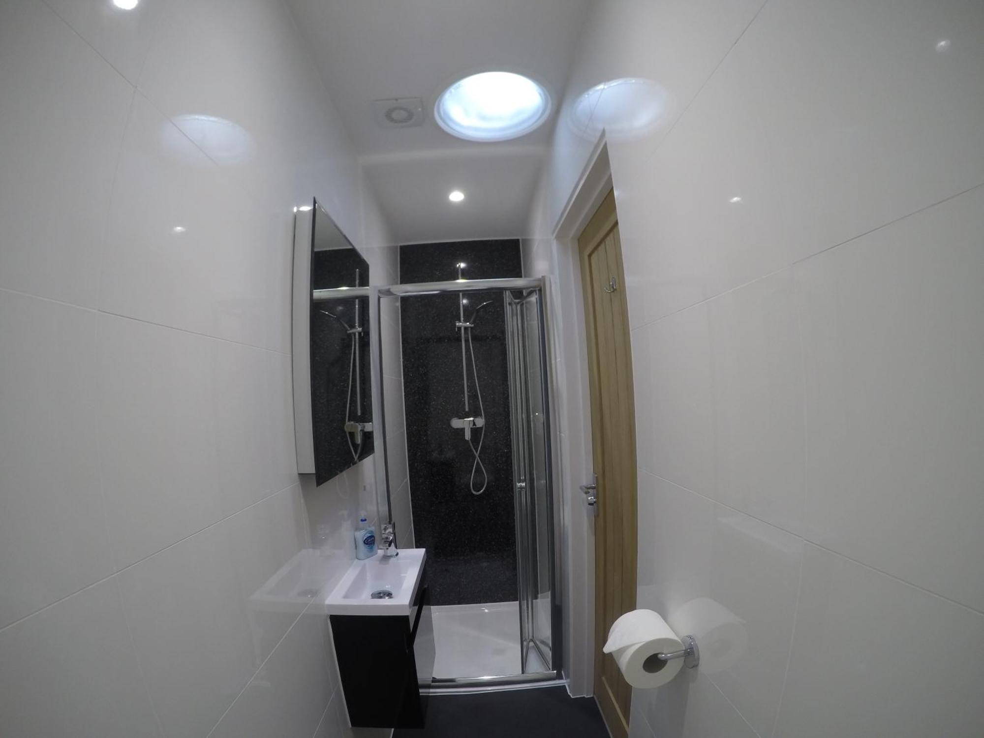 Deepcut Lodge Bed & Breakfast Self Service 캠벌리 외부 사진